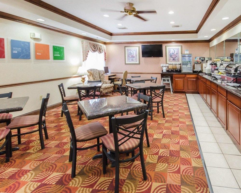 Comfort Inn Гендерсон Екстер'єр фото